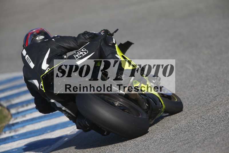 /Archiv-2024/02 29.01.-02.02.2024 Moto Center Thun Jerez/Gruppe gruen-green/229